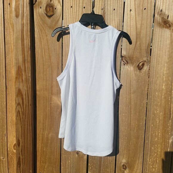 Nike muscle tank, Size Small - Picture 3 of 4